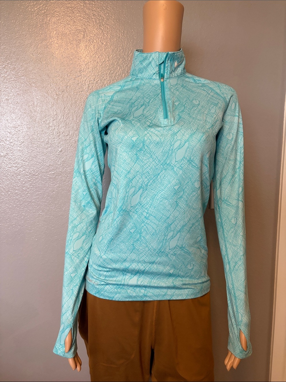 Nike Light Teal Quarter-Zip Long Sleeve Thermo Fit Top